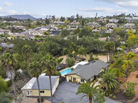 View/Area - 2239 Orange Ave, Escondido, CA 92029 photo 2 of 10