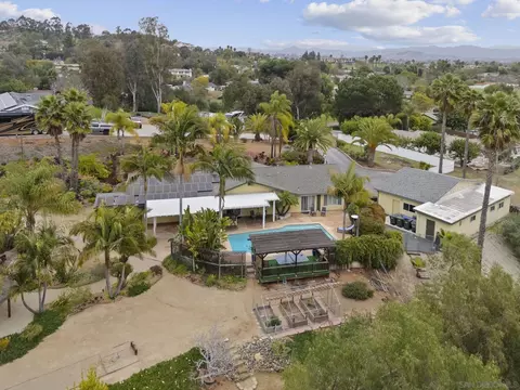 View/Area - 2239 Orange Ave, Escondido, CA 92029 photo 5 of 10