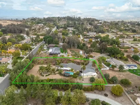 View/Area - 2239 Orange Ave, Escondido, CA 92029 photo 10 of 10