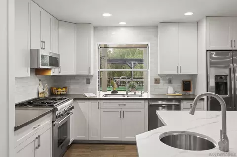 Kitchen - 2239 Orange Ave, Escondido, CA 92029 photo 4 of 4