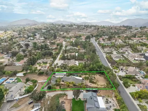 View/Area - 2239 Orange Ave, Escondido, CA 92029 photo 7 of 10