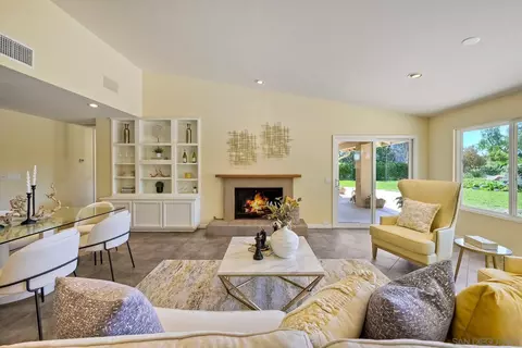 Living - 13065 Edina Way, Poway, CA 92064 photo 3 of 3