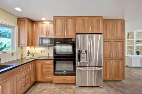 Kitchen - 13065 Edina Way, Poway, CA 92064 photo 5 of 5