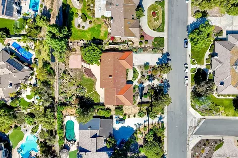 View/Area - 13065 Edina Way, Poway, CA 92064 photo 4 of 12