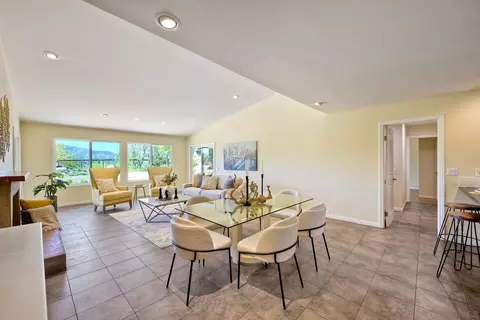 Dining - 13065 Edina Way, Poway, CA 92064 photo 1 of 1