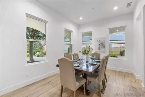 Dining - 2196 Kirkcaldy Rd, Fallbrook, CA 92028 photo 3 of 3