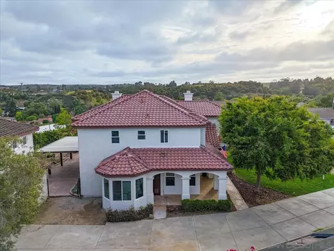 View/Area - 2196 Kirkcaldy Rd, Fallbrook, CA 92028 photo 9 of 11