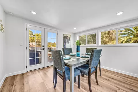 9727 Kalmia Ln, Escondido, CA 92029 photo 17