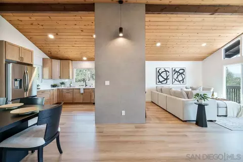 2927 Lawrence Ln, Escondido, CA 92025 photo 10