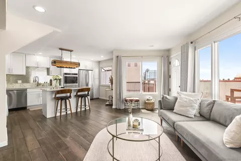4494 Mentone St #21, San Diego, CA 92107