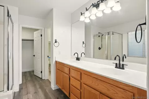 Bath - 3948 Baja Vis, Oceanside, CA 92058 photo 5 of 5