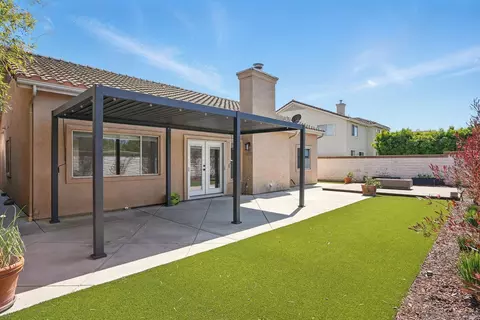 Exterior - 3948 Baja Vis, Oceanside, CA 92058 photo 5 of 9