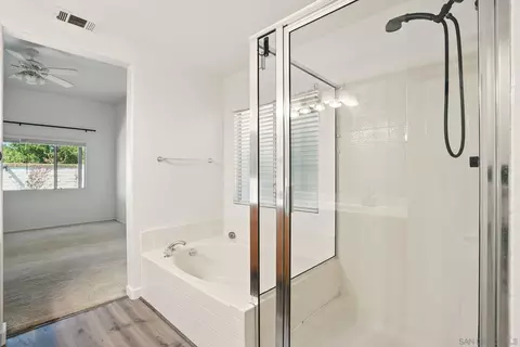 Bath - 3948 Baja Vis, Oceanside, CA 92058 photo 2 of 5