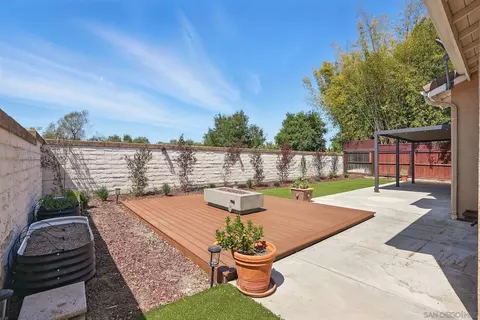 Exterior - 3948 Baja Vis, Oceanside, CA 92058 photo 4 of 9