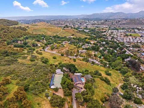 14487 Rios Canyon Rd, El Cajon, CA 92021 photo 41