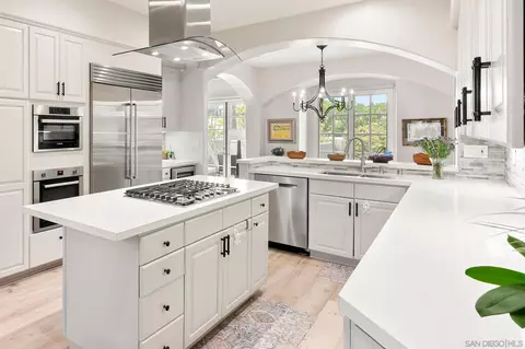 Kitchen - 7715 Ivanhoe Ave, La Jolla, CA 92037 photo 2 of 3