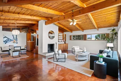 1201 Via Barranca, La Jolla, CA 92037 photo 6