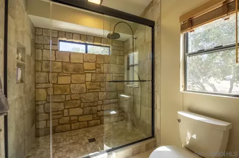 Bath - 1603 Camino Del Sequan, Alpine, CA 91901 photo 1 of 3