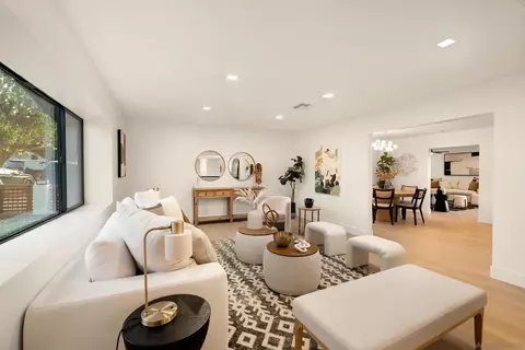 4058 Apore St, La Mesa, CA 91941