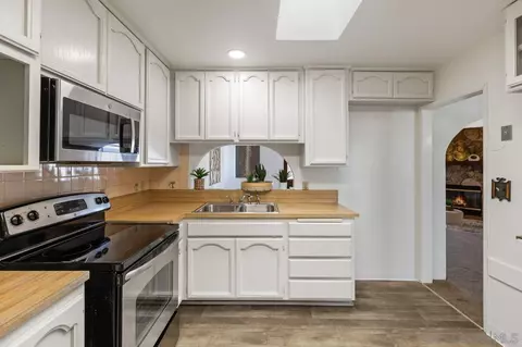 9344 Carlton Hills Blvd, Santee, CA 92071 photo 11