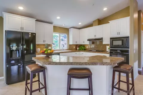 723 Lingel Dr, El Cajon, CA 92019 photo 17