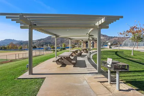 Exterior - 303 Ventasso Way, Fallbrook, CA 92028 photo 17 of 17