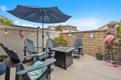 Exterior - 303 Ventasso Way, Fallbrook, CA 92028 photo 9 of 17