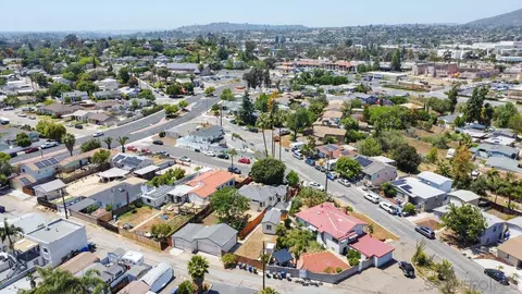 View/Area - 8787 Washington Ave, La Mesa, CA 91942 photo 7 of 8