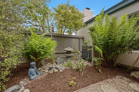 Exterior - 1933 Parkdale Ln, Encinitas, CA 92024 photo 3 of 7