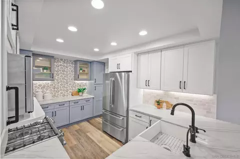 Kitchen - 1933 Parkdale Ln, Encinitas, CA 92024 photo 1 of 3