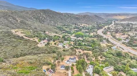 View/Area - 3144 Aurora Vis, Spring Valley, CA 91978 photo 2 of 9