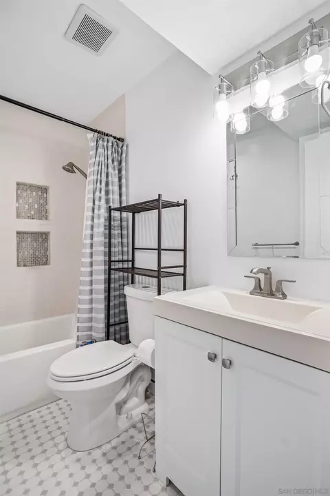 Bath - 5700 Baltimore Dr #156, La Mesa, CA 91942 photo 3 of 4