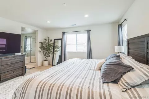 Bedroom - 5522 Starlight Pl, Bonsall, CA 92003 photo 3 of 7