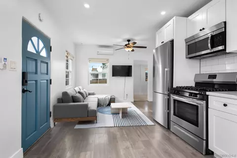 4172 Landis St, San Diego, CA 92105