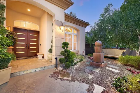 Exterior - 3219 Fosca St, Carlsbad, CA 92009 photo 3 of 28