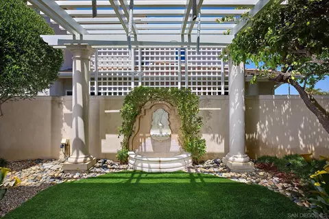 Exterior - 3219 Fosca St, Carlsbad, CA 92009 photo 4 of 28