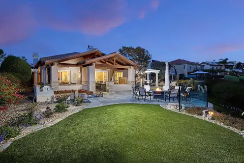 Exterior - 3219 Fosca St, Carlsbad, CA 92009 photo 8 of 28