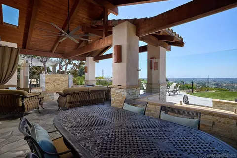 Exterior - 3219 Fosca St, Carlsbad, CA 92009 photo 14 of 28
