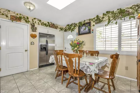 Dining - 44638 2nd St E, Lancaster, CA 93535 photo 2 of 2