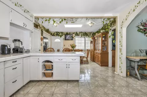 Kitchen - 44638 2nd St E, Lancaster, CA 93535 photo 6 of 7