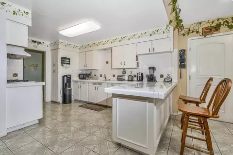 Kitchen - 44638 2nd St E, Lancaster, CA 93535 photo 7 of 7