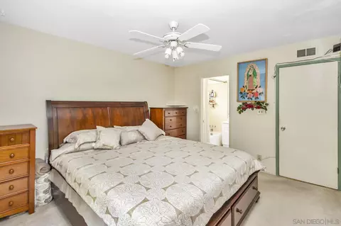 Bedroom - 44638 2nd St E, Lancaster, CA 93535 photo 6 of 8