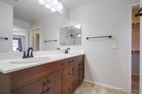 Bath - 2001 Montilla St, Santee, CA 92071 photo 3 of 6