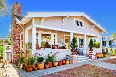 4578 3rd St, La Mesa, CA 91941