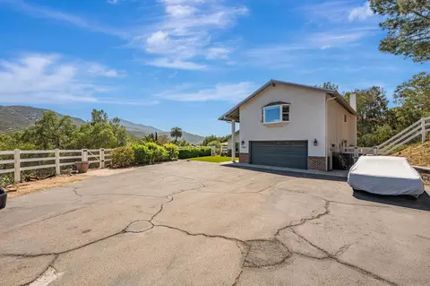 3304 Del Charro Rd, Jamul, CA 91935 photo 2