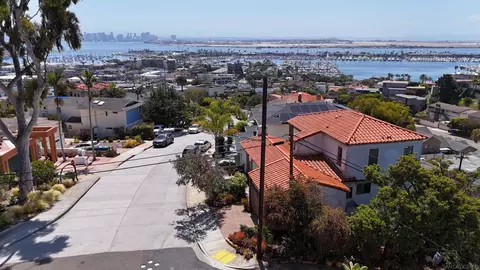 3235 Hill St, San Diego, CA 92106