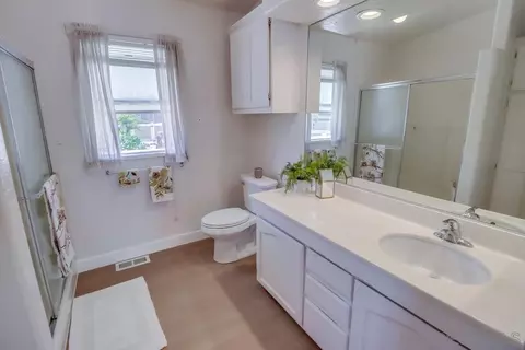 Bath - 8301 Mission Gorge Rd #328, Santee, CA 92071 photo 2 of 5