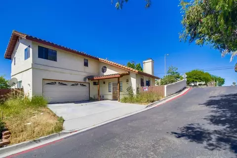 7065 Berry Park Ln, Lemon Grove, CA 91945