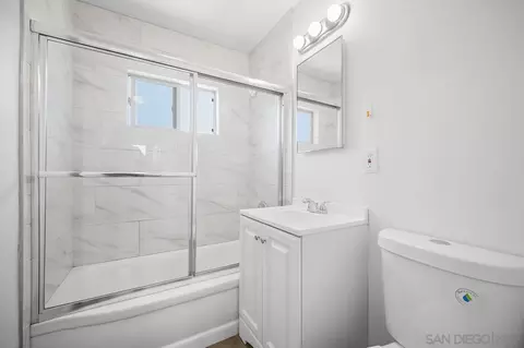 Bath - 6170-72 Stanley Dr, La Mesa, CA 91942 photo 2 of 2