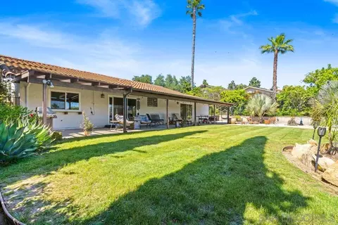 Exterior - 17109 Cloudcroft Dr, Poway, CA 92064 photo 10 of 18
